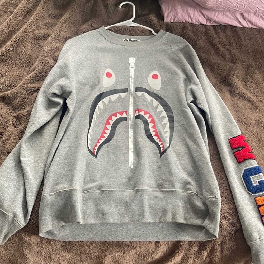 A Bathing Ape Mens Crewneck Sweater Large